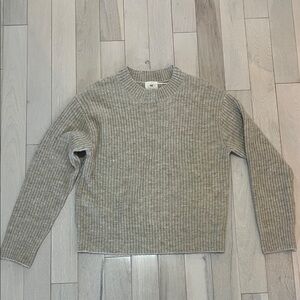 H&M crewneck sweater